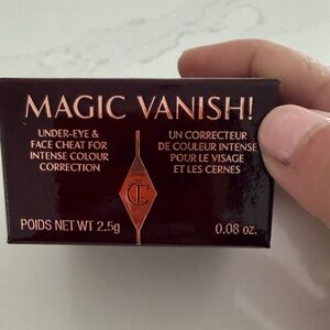 Charlotte Tilbury Magic Vanish Concealer